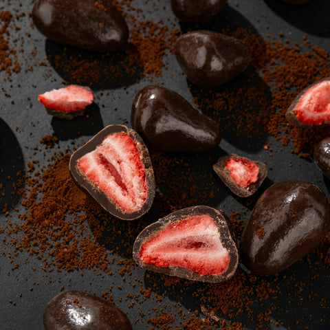 Çikolata Kaplı Lezzetlerle Gününüze Tatlı Bir Dokunuş Katın!