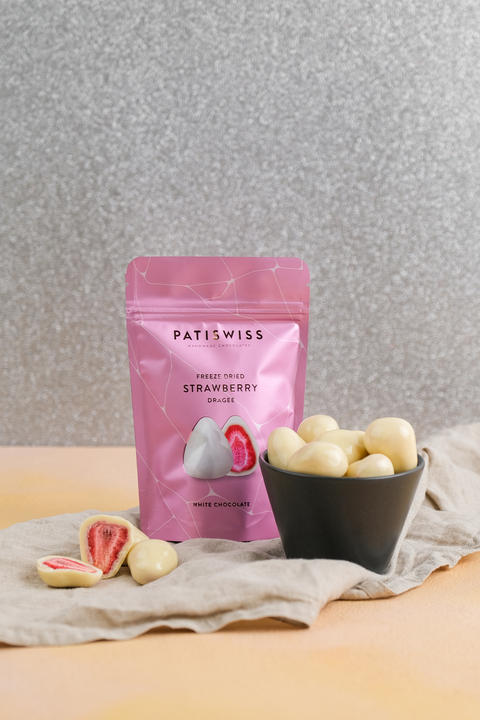 Beyaz Çikolatalı Çilek Draje, 80G x 3 Adet