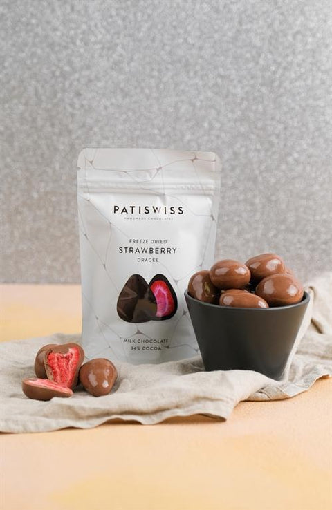 Sütlü Çikolatalı Çilek Draje, 80G x 6 Adet