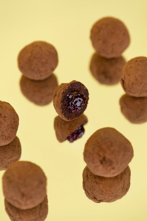 Kakao Kaplı Vişne Sosu Dolgulu Hurma Topu 90g